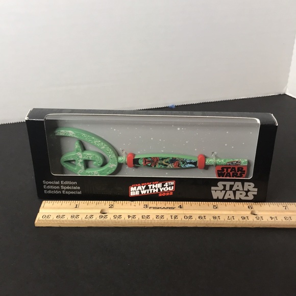 Disney Star Wars May the 4th Be With You 2022 Collectible Key Special New Box - Picture 6 of 6